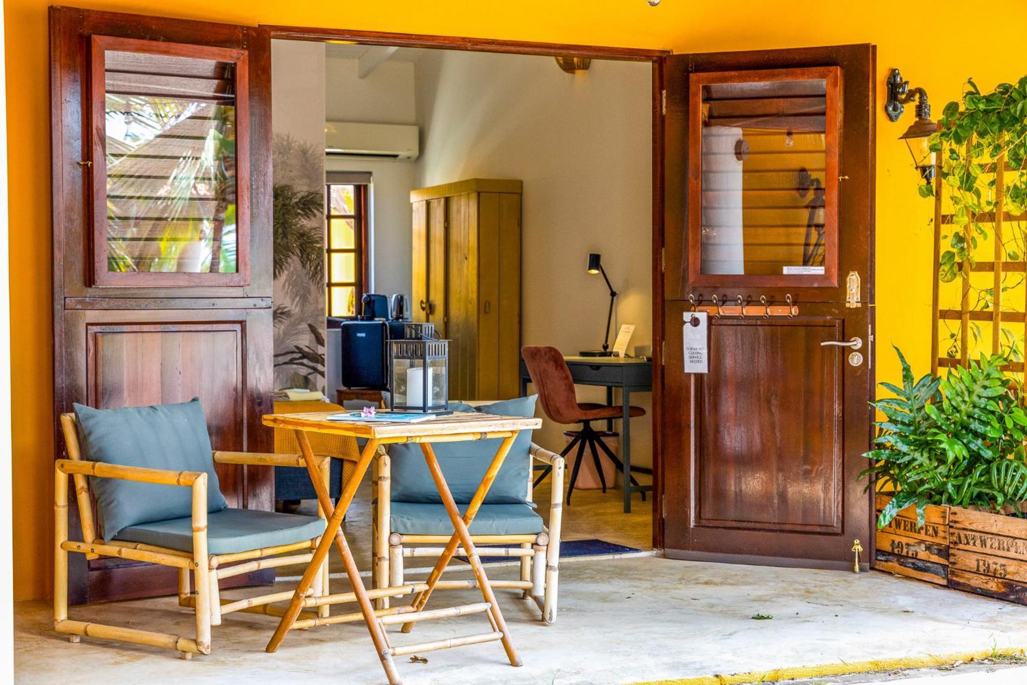 Boutique Hotel Wanapa - Adult Friendly - 14 Years And Older 克拉伦代克 外观 照片