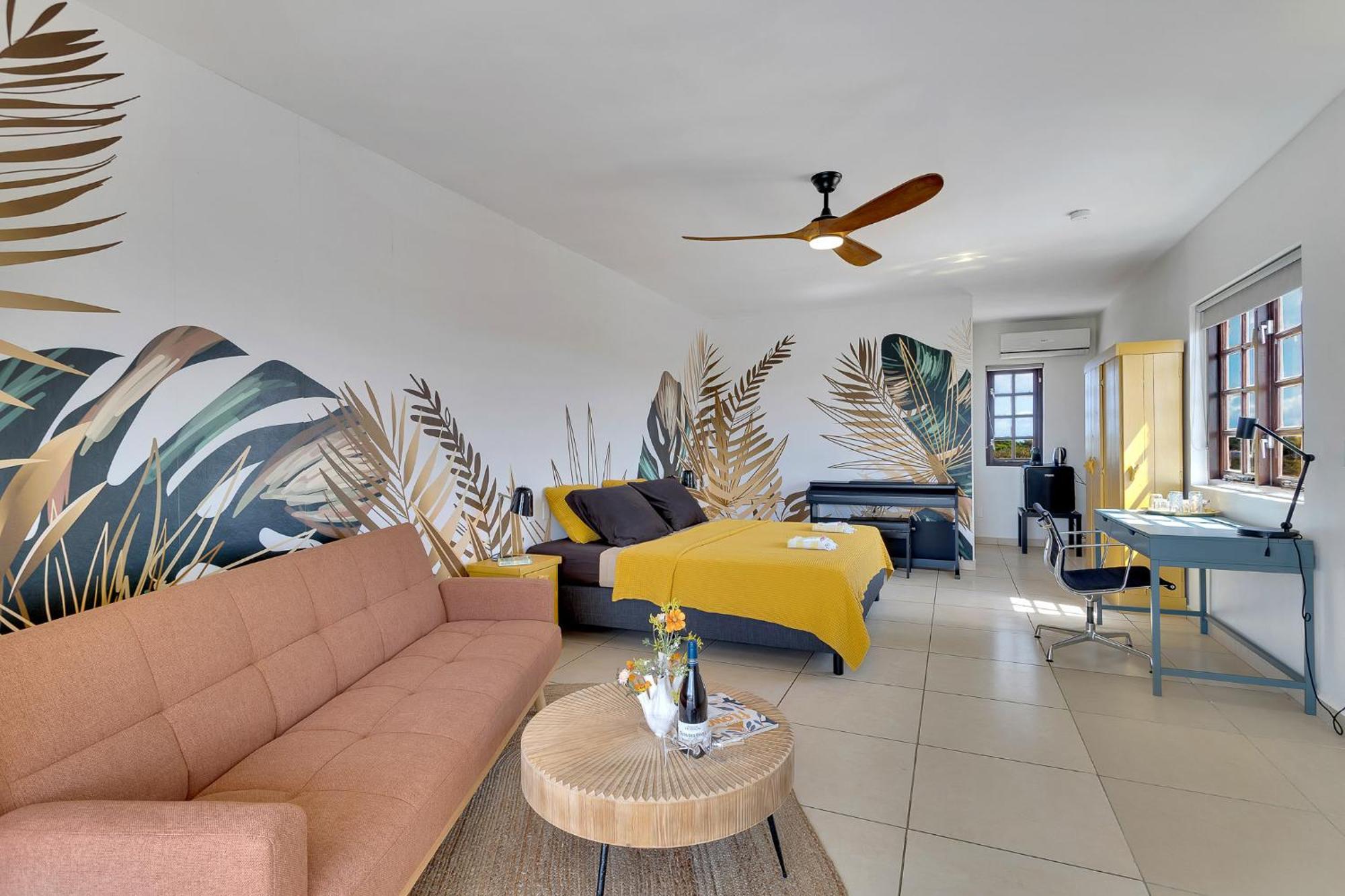 Boutique Hotel Wanapa - Adult Friendly - 14 Years And Older 克拉伦代克 外观 照片